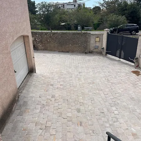Superbe Maison Recente Sete